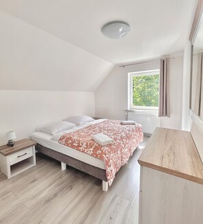 Apartment, 2 Bedrooms, Valley View | Bed sheets - Apartamenty Golf Dyndeby (Nexø)