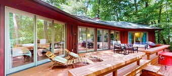 Serene Wooded Home w/ Private Hot Tub, Firepit & Porch, Dog-Friendly