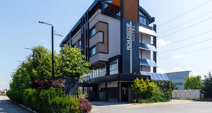 Roadside Hotel