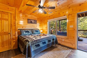 Family Cabin, Mountain View | 4 bedrooms, free WiFi - The Great Escape by Ghosal Luxury Lodging (Sevierville)