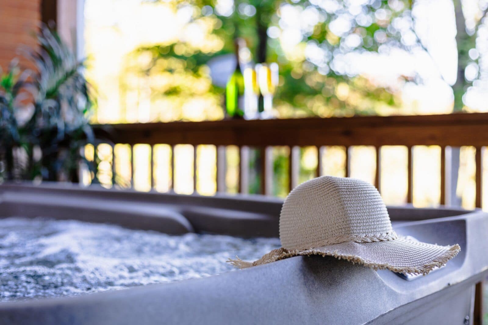 Family Cabin, Mountain View | Private spa tub