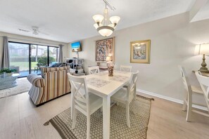 Ferienhaus, Mehrere Betten (Portside P1) | Speisen