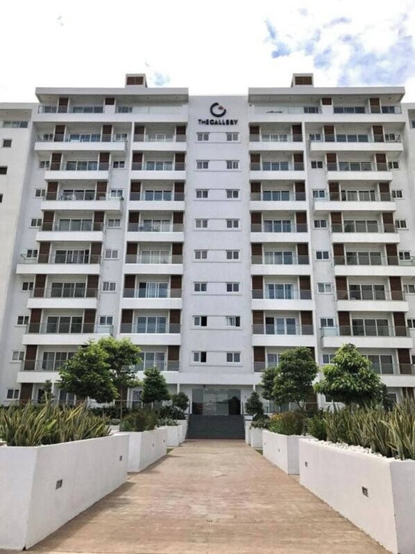 Exterior - Elegantly designed one bedroom apartment @ Gallery (Accra)