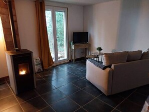 TV connectée, cheminée