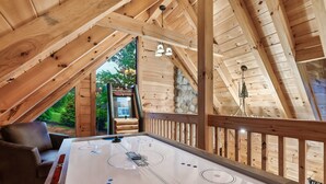 Game room - Newly Renovated! Fishing, Full Game Rm, Hot Tub! (Sevierville)
