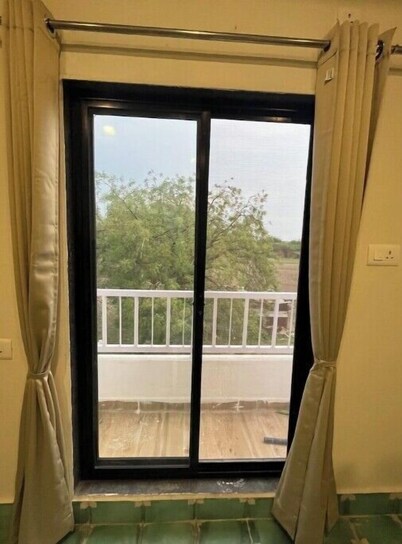 Jay Shankar House Room 1 AC #4