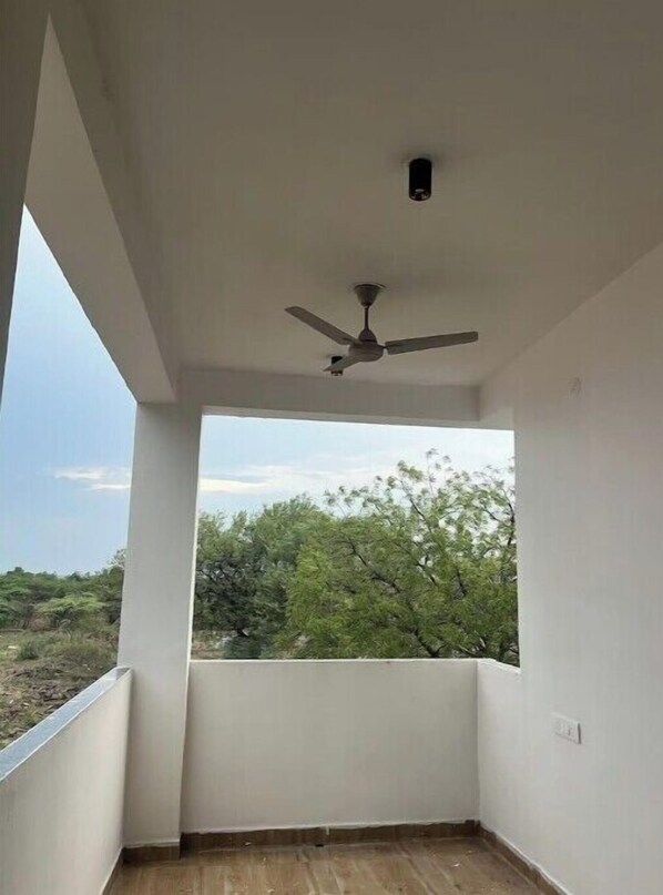 Property grounds - Jay Shankar House Room 1 AC #4 (Akkalkot)