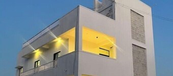 Jay Shankar House Room 1 AC #4