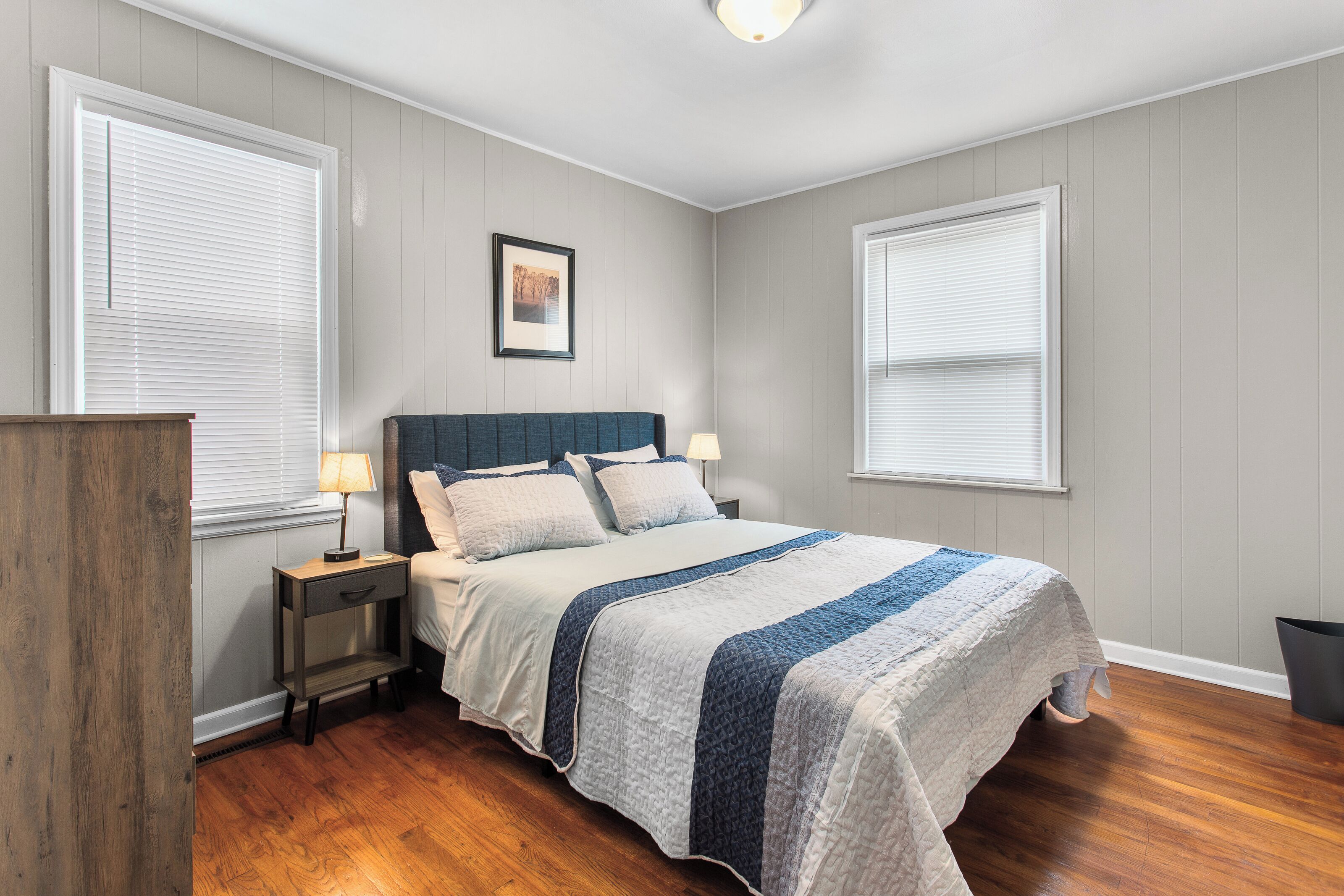 3 bedrooms, desk, iron/ironing board, free WiFi