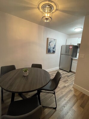 Dining - Updated downtown FTL apartment (Fort Lauderdale)