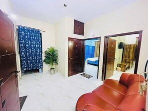 Lobby sitting area - Multan Villa Guest House (Multan)