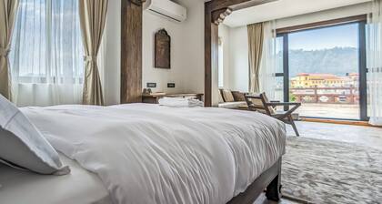 Uma Residence & Suites