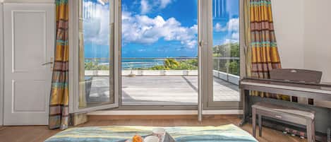 Villa de lujo, vista al mar | Vista desde la habitación