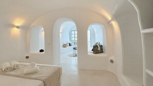 Comfort Apartment | 1 bedroom, WiFi (free) - As Holiday caves (Santorini)