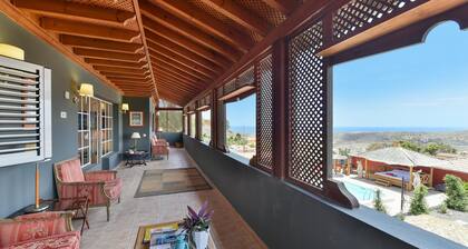 CaÂŽSita Salobre Pueblo by VillaGranCanaria