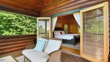 4 Schlafzimmer, BĂŒgeleisen/BĂŒgelbrett, kostenloses WLAN, BettwĂ€sche