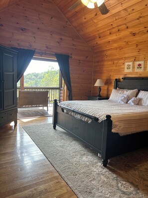 4 Schlafzimmer, Bügeleisen/Bügelbrett, kostenloses WLAN, Bettwäsche