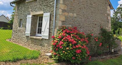Gite in the countryside, 3 minutes from town.