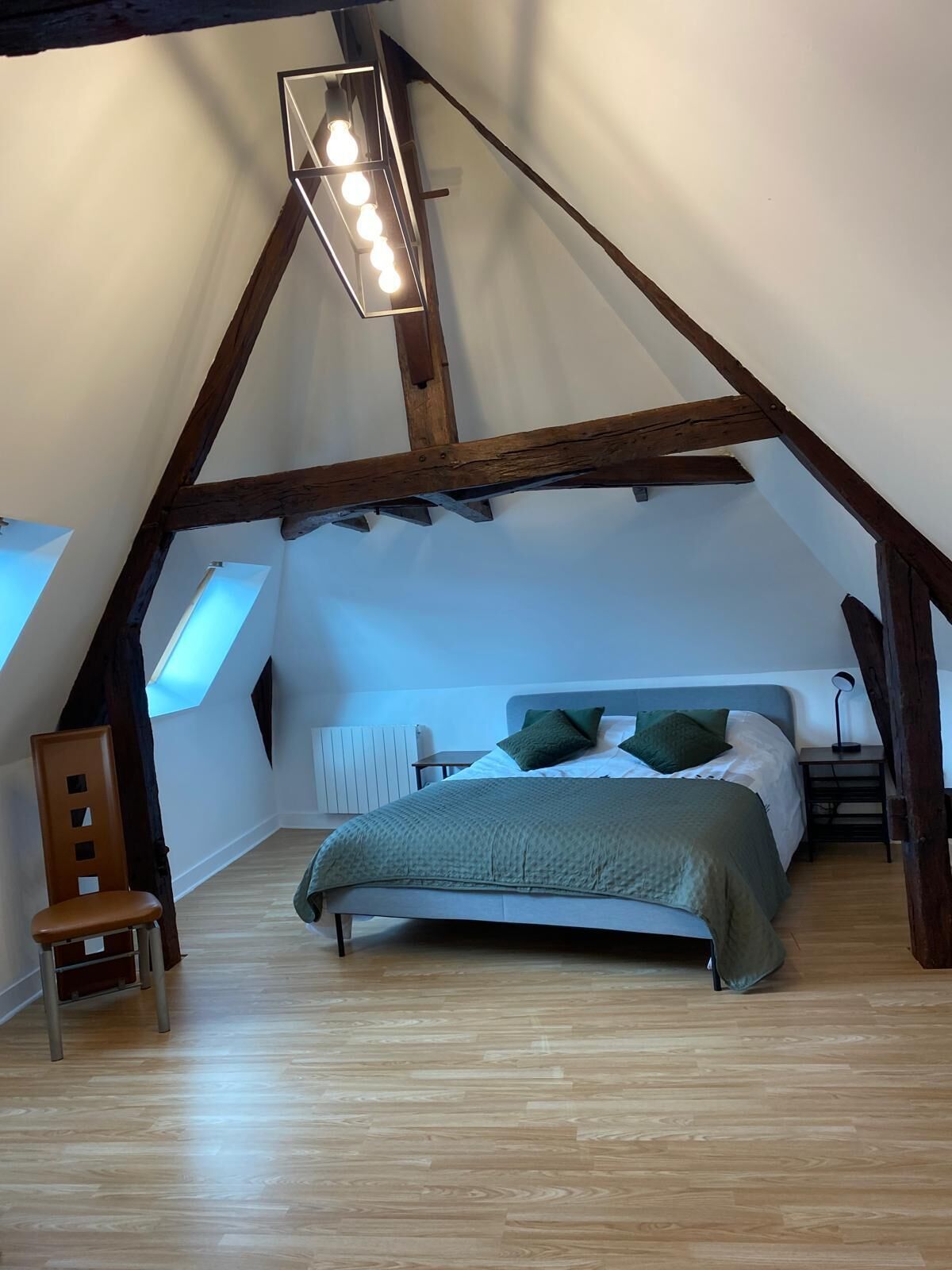 1 chambre, bureau, lit parapluie, Wi-Fi gratuit