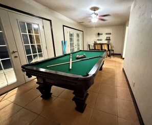 Spielezimmer