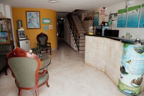 Reception - Hotel Portal Guatapé  (Guatapé)