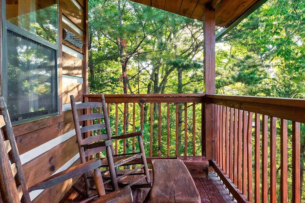 Stunning Views I Between Pigeon Forge Gatlinburg