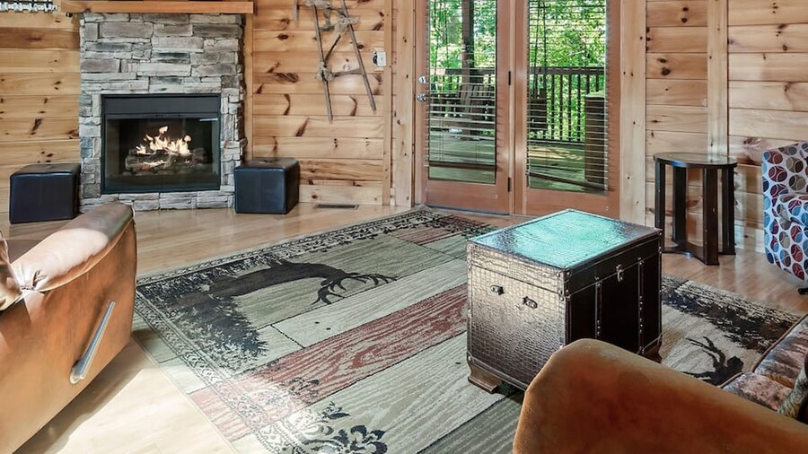 Yurt I Game Room Hot Tub I Sleeps 8 I 2BR 2BA