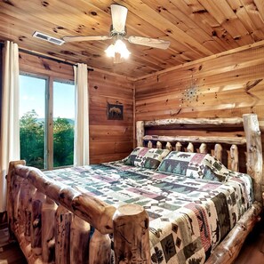 Apartment | 1 bedroom - Views I Firepit I Pool Table I Hot Tub I Sleeps 4 (Sevierville)