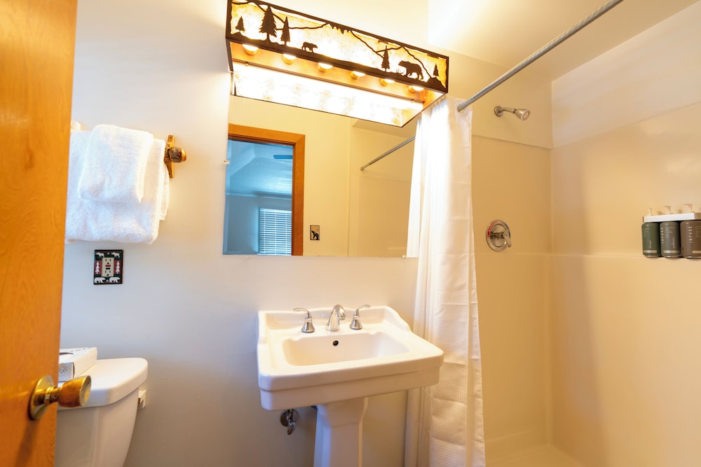 Camp Richardson by null