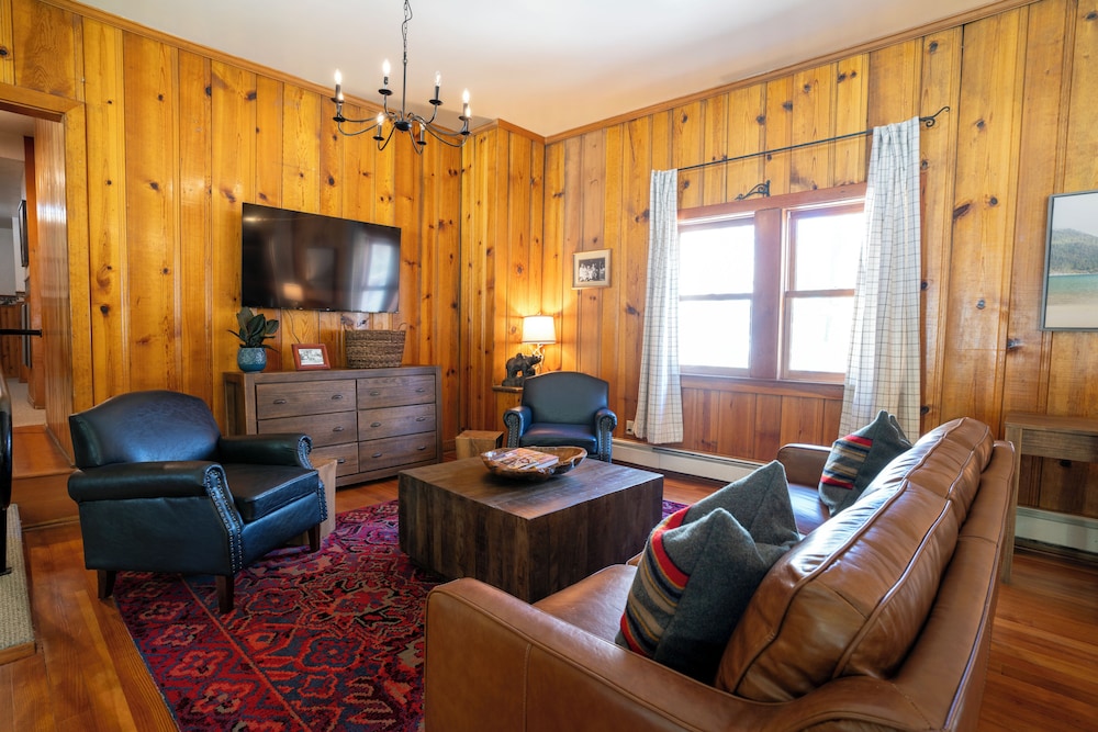 Camp Richardson by null