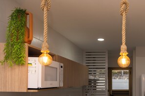 Interior - 4 Bdr House in Manguinhos Between Geriba Beach and Porto da Barra (Manguinhos Armacao dos Buzios)