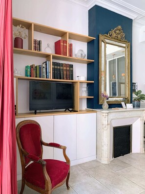 Televisión de pantalla plana, Netflix, servicios de streaming