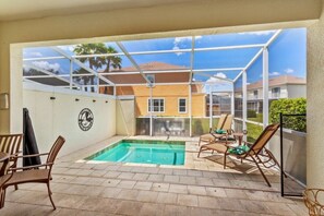 Et oppvarmet basseng