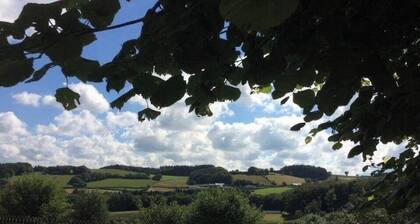 3 bedroom private vacation home in moux-en-morvan