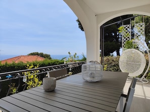 Apartment | 3 bedrooms - Strada Delle Colline 9 by Tempovacanza (Andora)