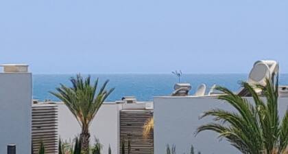 Heavenly Resort1
Oceanfront apart with great views, full kitchen, & strong Wi-Fi
