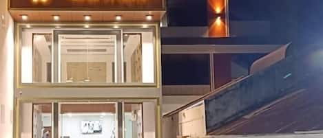 Extérieur