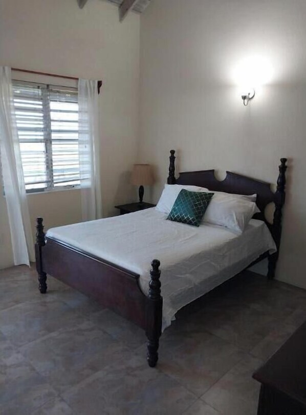 1 Schlafzimmer, WLAN, Bettwäsche