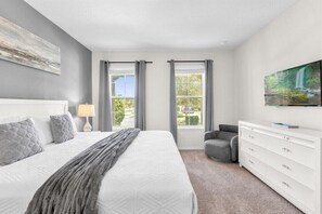 6 chambres, fer et planche à repasser, Wi-Fi, draps fournis