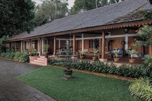 Unclassified image, 4 of 12, button - BluSalzz Villa - Muhamma, Alleppey - Kerala (Muhamma)