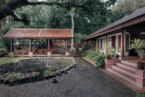 Unclassified image, 5 of 12, button - BluSalzz Villa - Muhamma, Alleppey - Kerala (Muhamma)