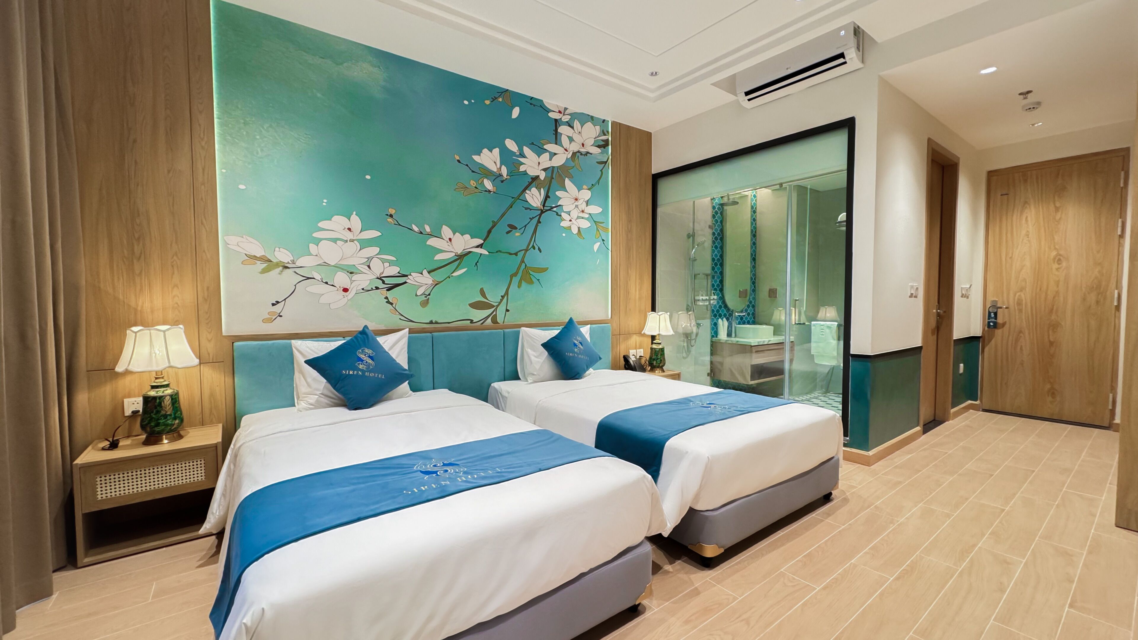 Luxury Double or Twin Room | Blackout drapes, free WiFi