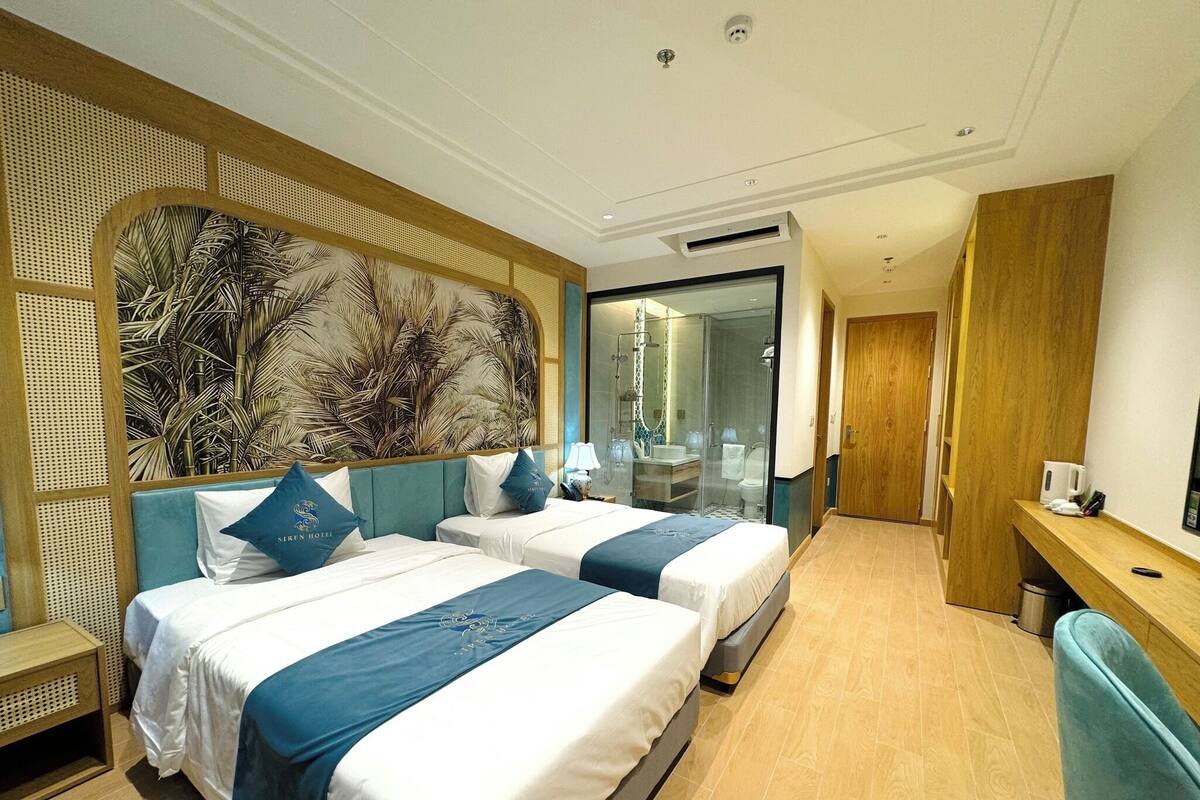 Superior Double or Twin Room | Blackout drapes, free WiFi
