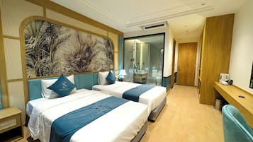 Superior Double or Twin Room | Blackout drapes, free WiFi