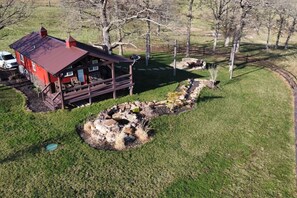 Exterior - Peaceful Cabin-Breathtaking Views near Branson, MO (Walnut Shade)