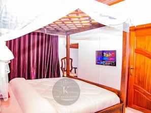 Luxury Double Room, Balcony, City View