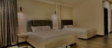 Free WiFi, wheelchair access