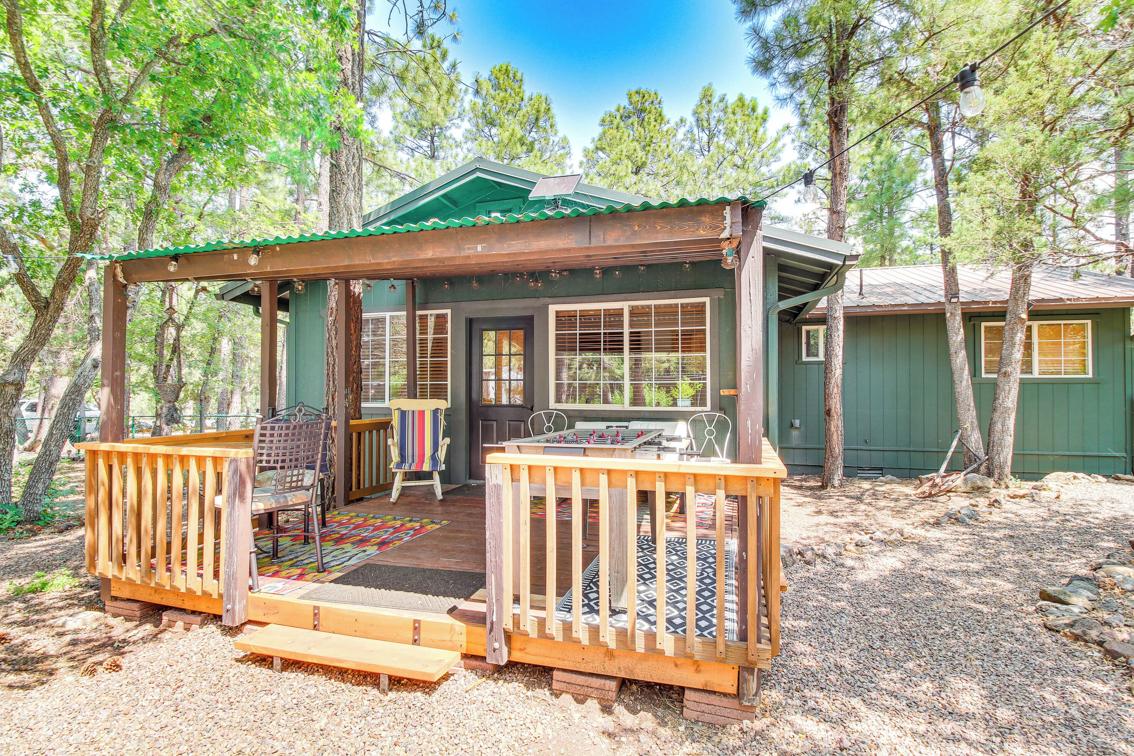 Pinetop-Lakeside Cabin ~ 4 Mi to Rainbow Lake!