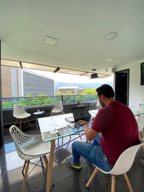 Living area - AURA (Medellín)