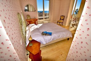 Apartment | 2 bedrooms, iron/ironing board, free WiFi - Panorama Apartment in Ospedaletti by Wonderful Italy (Ospedaletti)